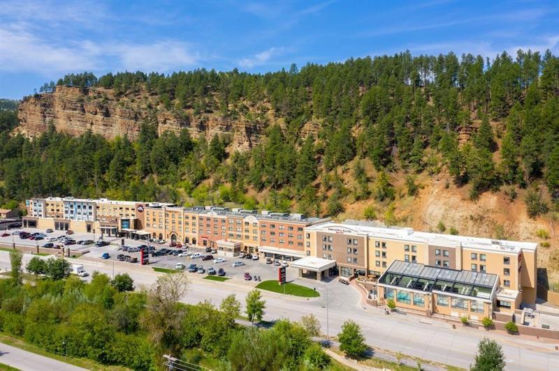 Hotel Doubletree By Hilton Deadwood At Cadillac Jack'S Esterno foto